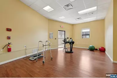 101 Grand Avenue, Palisades Park, NJ 07650 - Photo 19