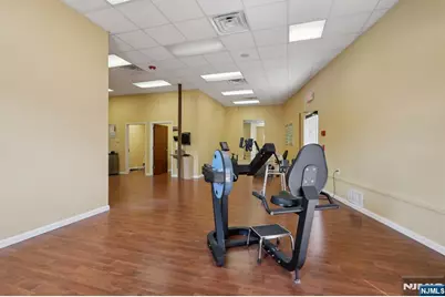 101 Grand Avenue, Palisades Park, NJ 07650 - Photo 21