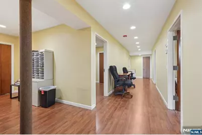 101 Grand Avenue, Palisades Park, NJ 07650 - Photo 15