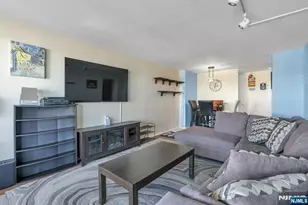 555 North Ave 12 A, Fort Lee, NJ 07024 - Photo 9