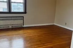 351 Capitol St, Saddle Brook Township, NJ 07663 - Photo 3