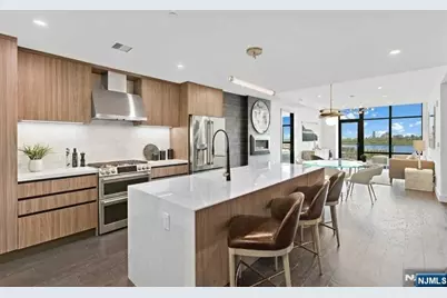 8701 Churchill Road 905 #905, North Bergen, NJ 07047 - Photo 3