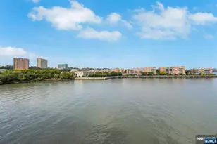 155 The Promenade, Edgewater, NJ 07020 - Photo 29