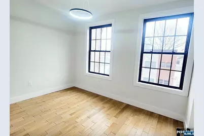 131 Hopkins Avenue 2-B #2-B, Jersey City, NJ 07306 - Photo 13