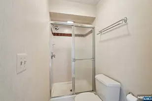 29 Ponds Circle 15, Wayne, NJ 07470 - Photo 31