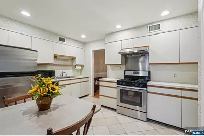 29 Ponds Circle 15 #15, Wayne, NJ 07470 - Photo 23
