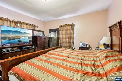 28 Scheerer Avenue, Newark, NJ 07112 - Photo 31