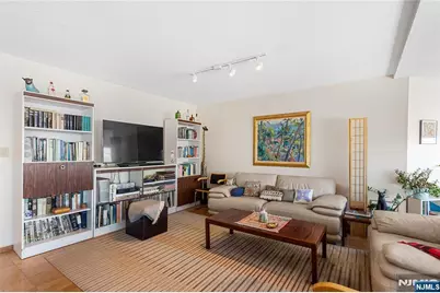 7000 Boulevard E 39F #39F, Guttenberg, NJ 07093 - Photo 11