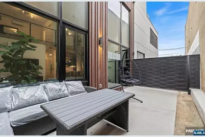 65 McWhorter Street 112 #112, Newark, NJ 07105 - Photo 9