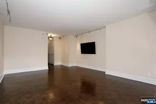 800 Palisade Ave 401, Fort Lee, NJ 07024 - Photo 23