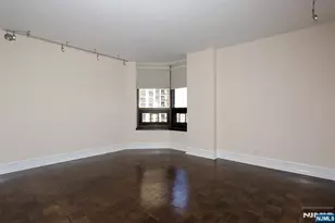 800 Palisade Ave 401, Fort Lee, NJ 07024 - Photo 31