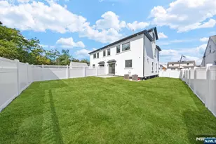 135 La Salle Ave, Clifton, NJ 07013 - Photo 35