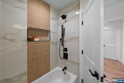 135 La Salle Avenue, Clifton, NJ 07013 - Photo 25