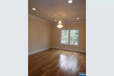 811 Edgewood Lane B #B, Fort Lee, NJ 07024 - Photo 13