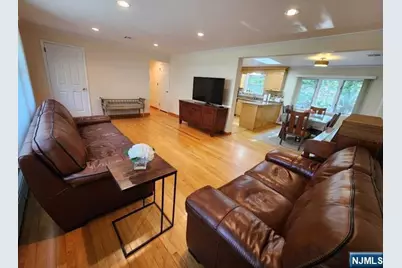 19 Ruth Lane, Demarest, NJ 07627 - Photo 3