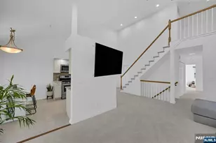 659 Richmond Ct 659, Ramsey, NJ 07446 - Photo 9