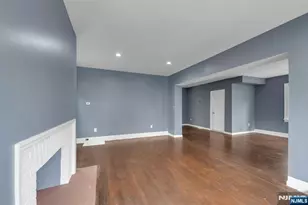 513 Sandford, Newark, NJ 07106 - Photo 5