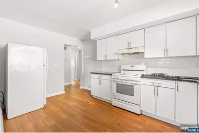 24 E Ruby Avenue 2 #2, Palisades Park, NJ 07650 - Photo 3