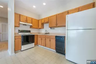 9302 Richmond Rd, West Milford, NJ 07480 - Photo 7