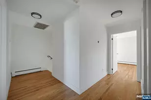 2413 Hammett Ave B, Fort Lee, NJ 07024 - Photo 19