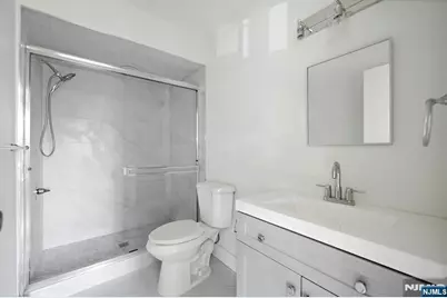 2413 Hammett Avenue B #B, Fort Lee, NJ 07024 - Photo 23