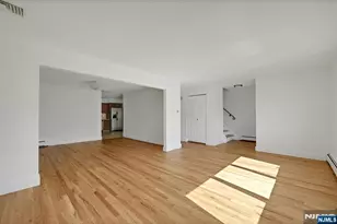 2413 Hammett Ave B, Fort Lee, NJ 07024 - Photo 7