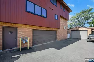 2413 Hammett Ave A, Fort Lee, NJ 07024 - Photo 3