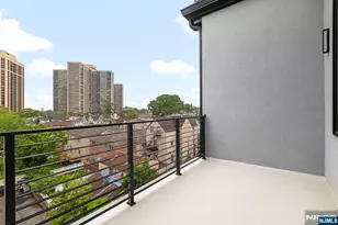 240 Columbia Ave, Fort Lee, NJ 07024 - Photo 7