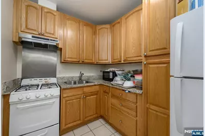 200 Central Avenue, Hackensack, NJ 07601 - Photo 19