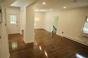 6 Cottage Pl, Allendale, NJ 07401 - Photo 9