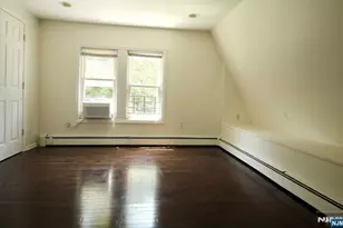 6 Cottage Pl, Allendale, NJ 07401 - Photo 11