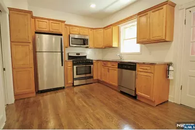 6 Cottage Place, Allendale, NJ 07401 - Photo 5