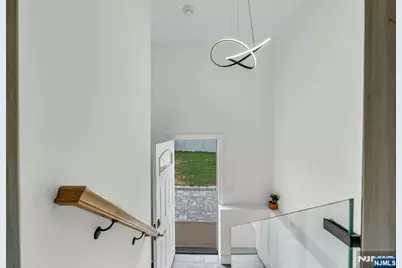 416 Kingsland Avenue, Lyndhurst Township, NJ 07071 - Photo 29