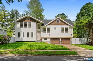 16 Coles Ct, River Edge, NJ 07661 - Photo 1