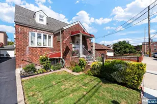 461 9th Street 2nd Floor, Fairview, NJ 07022 - Photo 19