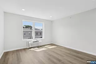 200-202 Summer Street 2, Paterson, NJ 07501 - Photo 11