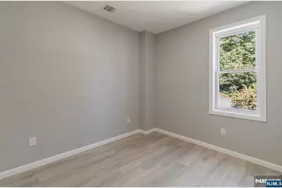 456 Harrison Street, Passaic, NJ 07055 - Photo 27