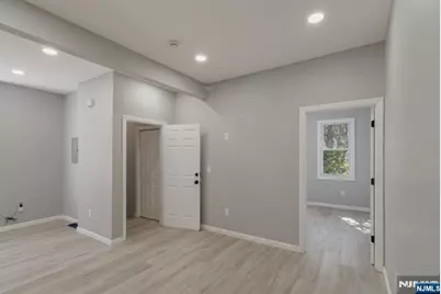 456 Harrison Street, Passaic, NJ 07055 - Photo 17