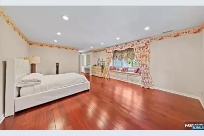 172 Truman Drive, Cresskill, NJ 07626 - Photo 39