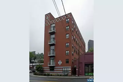 840 River Road 107 #107, Edgewater, NJ 07020 - Photo 1