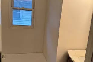 15-36 Parmelee Ave 2, Fair Lawn, NJ 07410 - Photo 3