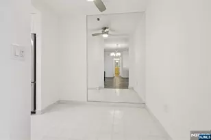 900 Palisade Ave 4J, Fort Lee, NJ 07024 - Photo 17