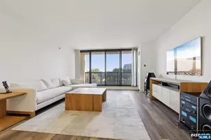 900 Palisade Ave 4J, Fort Lee, NJ 07024 - Photo 13