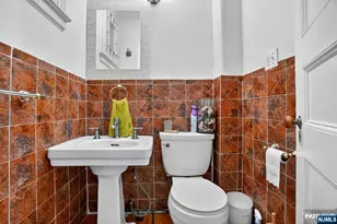 285 Maple St, Englewood, NJ 07631 - Photo 21