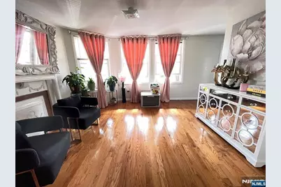 564 Broadway, Newark, NJ 07104 - Photo 15