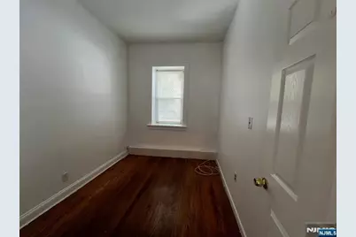 159 Westminster Place 1 #1, Lodi, NJ 07644 - Photo 5