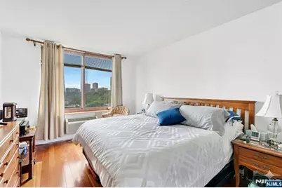 100 Old Palisade Road 1610 #1610, Fort Lee, NJ 07024 - Photo 9