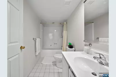 290 Anderson Street 5D #5D, Hackensack, NJ 07601 - Photo 9