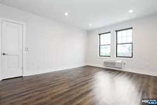 110 Market Street 201, Saddle Brook Township, NJ 07663 - Photo 5