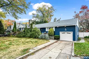 1061 Roosevelt Ave, New Milford, NJ 07646 - Photo 3